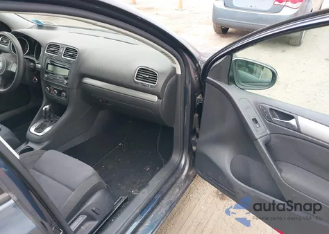 2012 Volkswagen Golf 2.5L 4-Door from USA, damaged, VIN WVWDB7AJ6CW040631